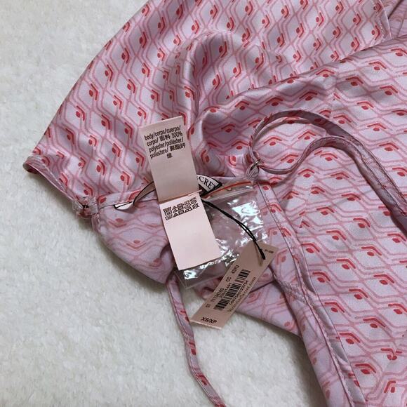 Victoria's Secret NWT Satin Cami Top Women XS - Picture 9 of 9